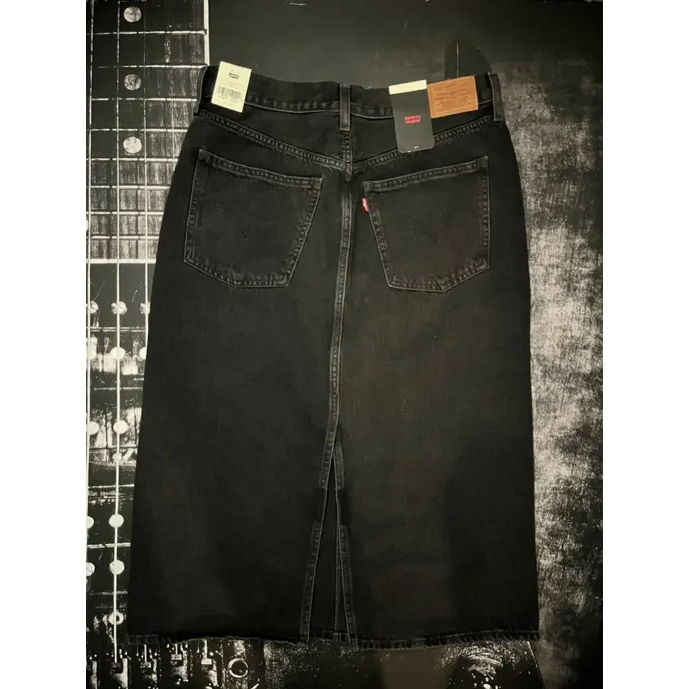 NWT Levi’s Jean Skirt